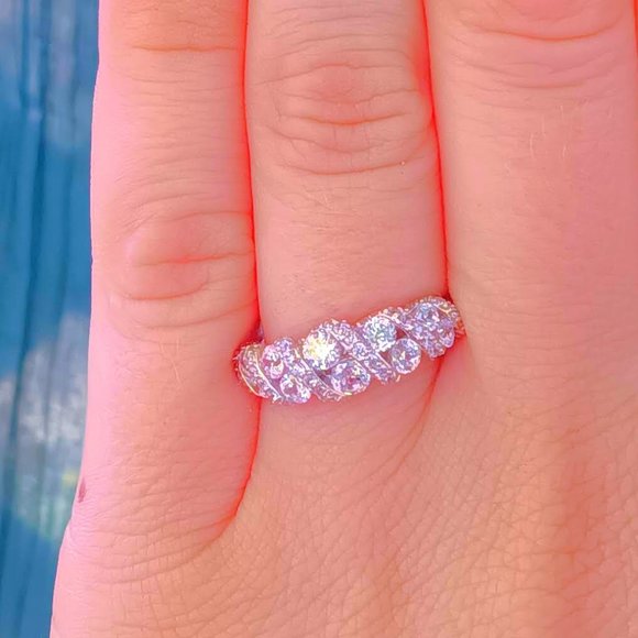 Sterling Silver Cubic Zirconia Cluster Twist Band Ring *NEW* - Picture 12 of 16